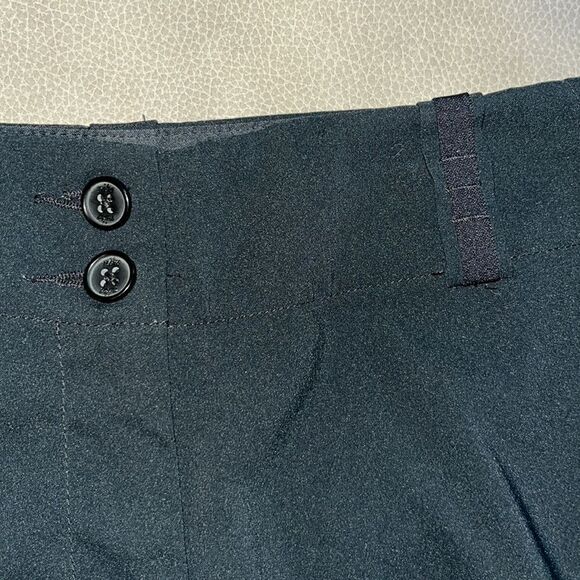 NIKEGOLF Dri-Fit Shorts Size 4 - Picture 4 of 10